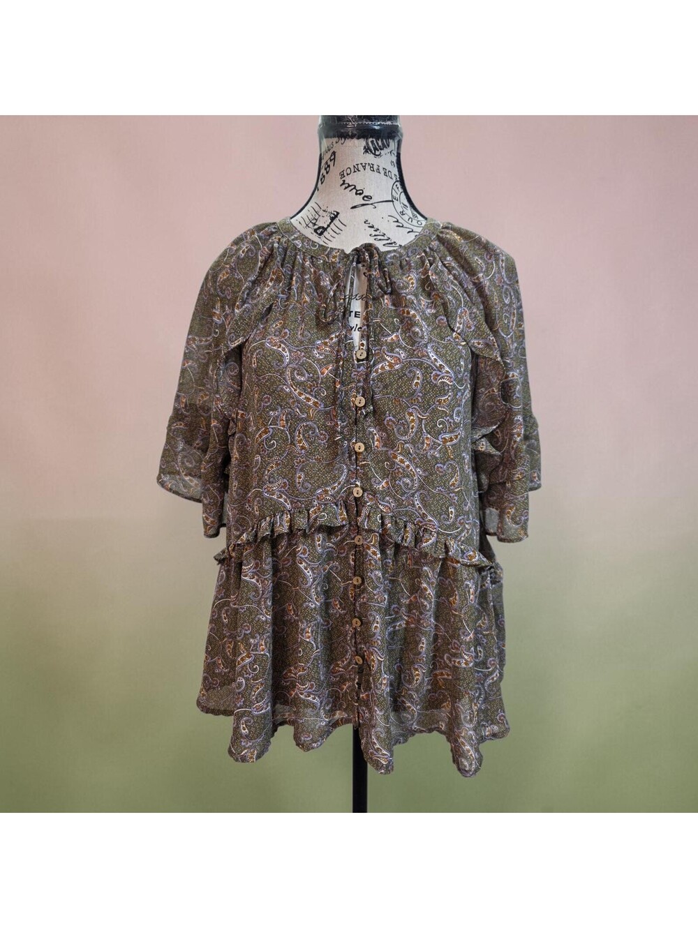 Wishlist Apparel Ruffle Chiffon Blouse Large Paisley Keyhole‎ Button Cottagecore